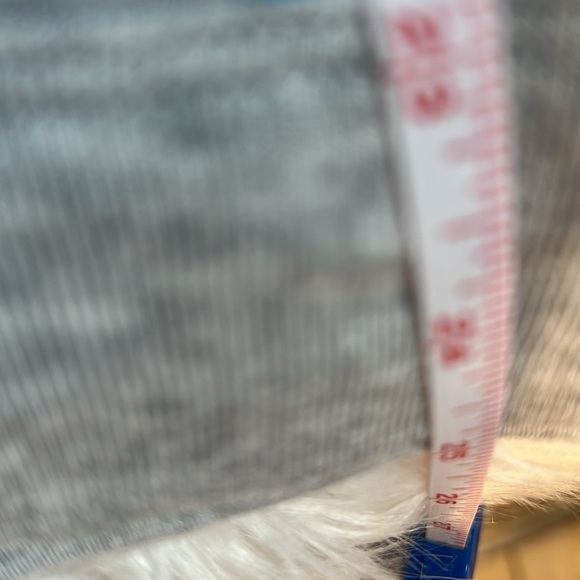 Talbots sweatshirt - Picture 6 of 7